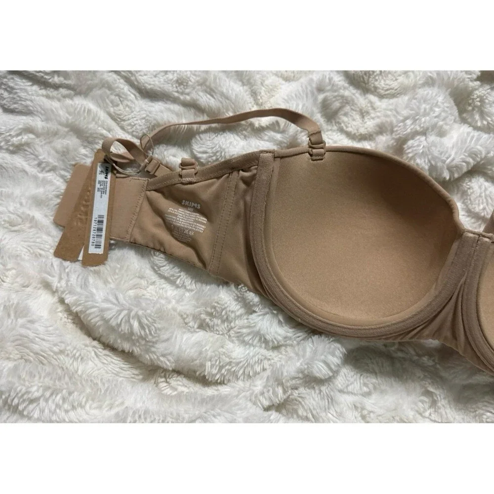 Skims Strapless/convertible/traditional t-shirt bra - Picture 8 of 8